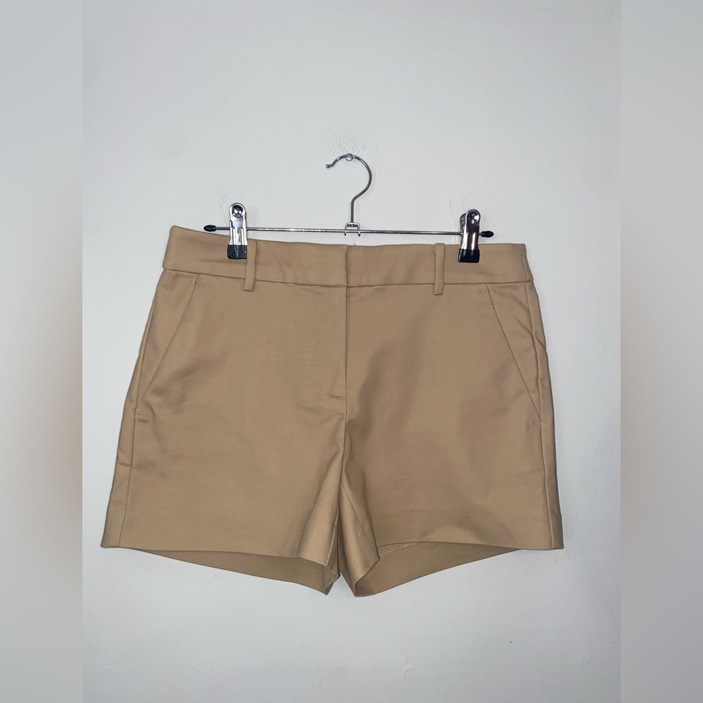 NWT LOFT Tan‎ The Riviera short Women's Bermudas Shorts